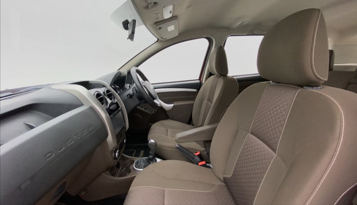 2016 Renault Duster RXZ AMT 110 PS, Diesel, Automatic, 55,634 km, Right Side Front Door Cabin