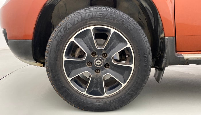 2016 Renault Duster RXZ AMT 110 PS, Diesel, Automatic, 55,634 km, Left Front Wheel