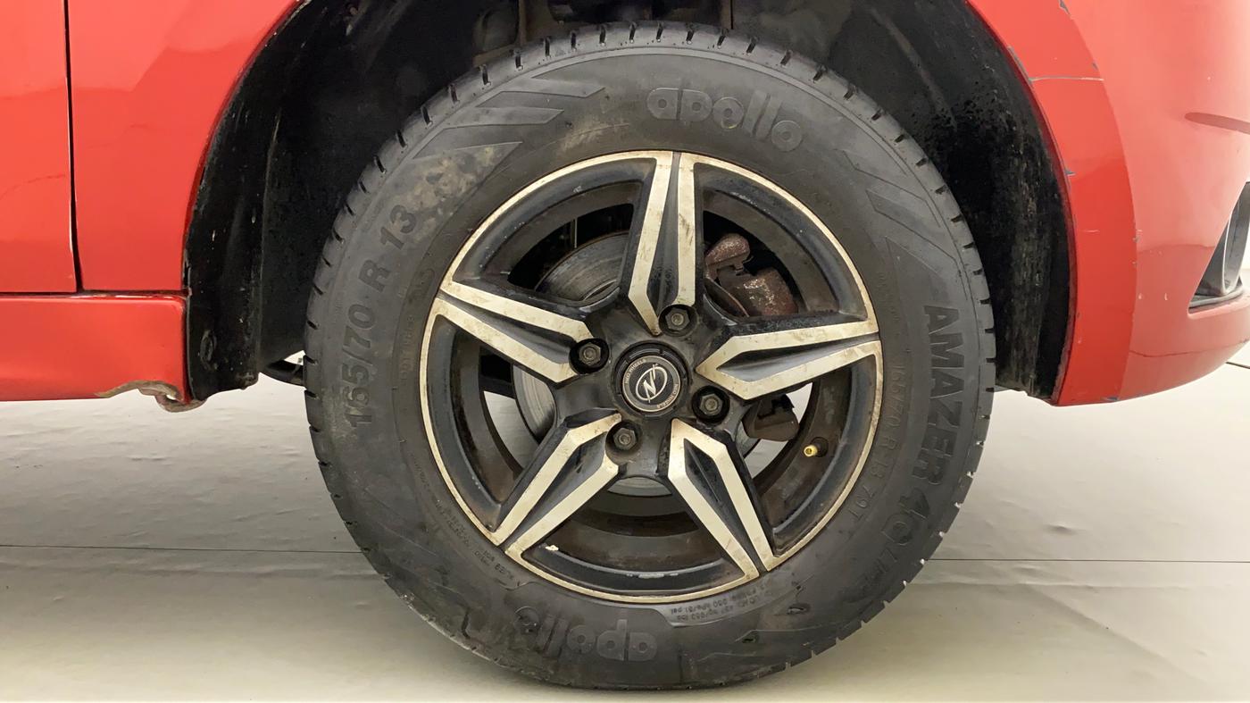 2016 Tata Tiago XM PETROL, Petrol, Manual, 89,370 km, Right Front Wheel