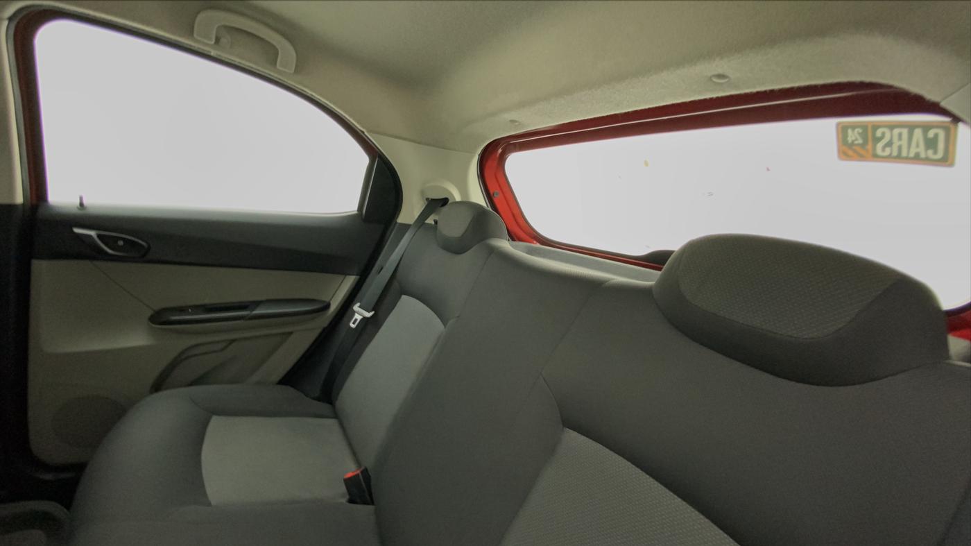 2016 Tata Tiago XM PETROL, Petrol, Manual, 89,370 km, Right Side Rear Door Cabin