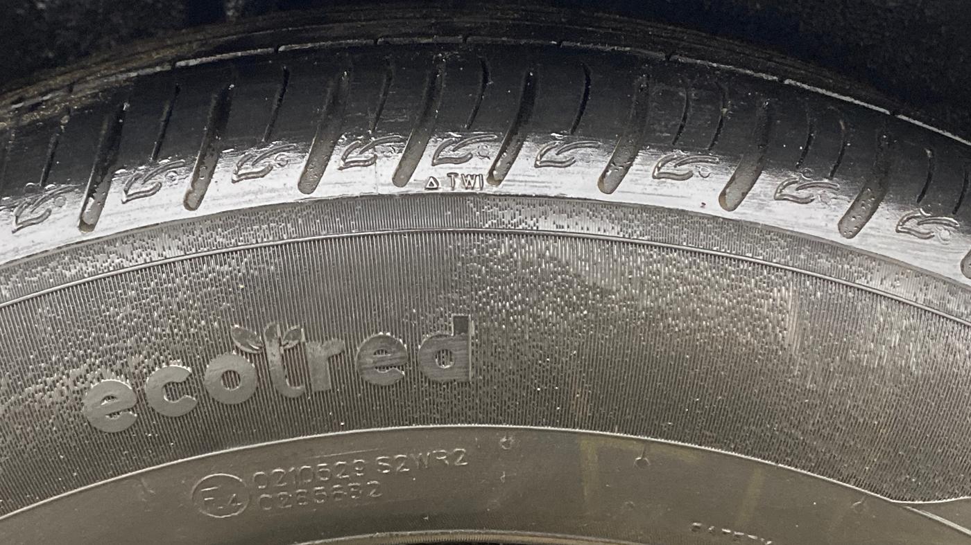 2023 KIA SONET HTX 1.0 TURBO PETROL IMT, Petrol, Manual, 36,884 km, Right Rear Tyre Tread