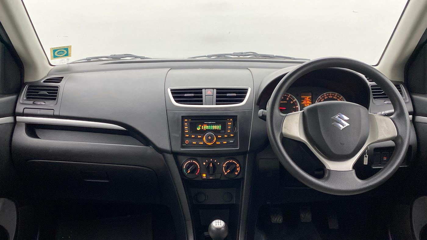 2014 Maruti Swift VXI D, Petrol, Manual, 23,153 km, Dashboard