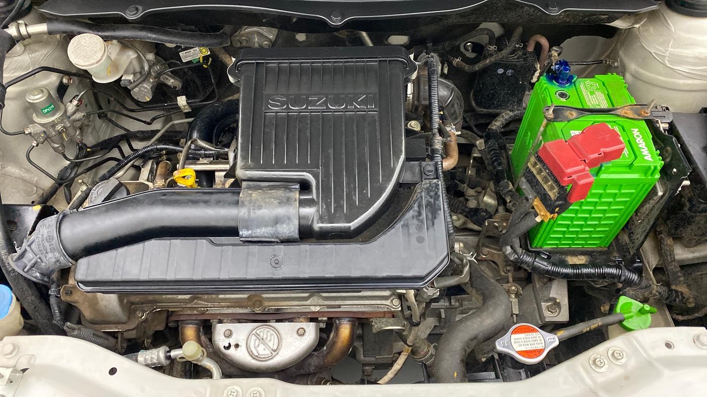 2014 Maruti Swift VXI D, Petrol, Manual, 23,153 km, Open Bonet