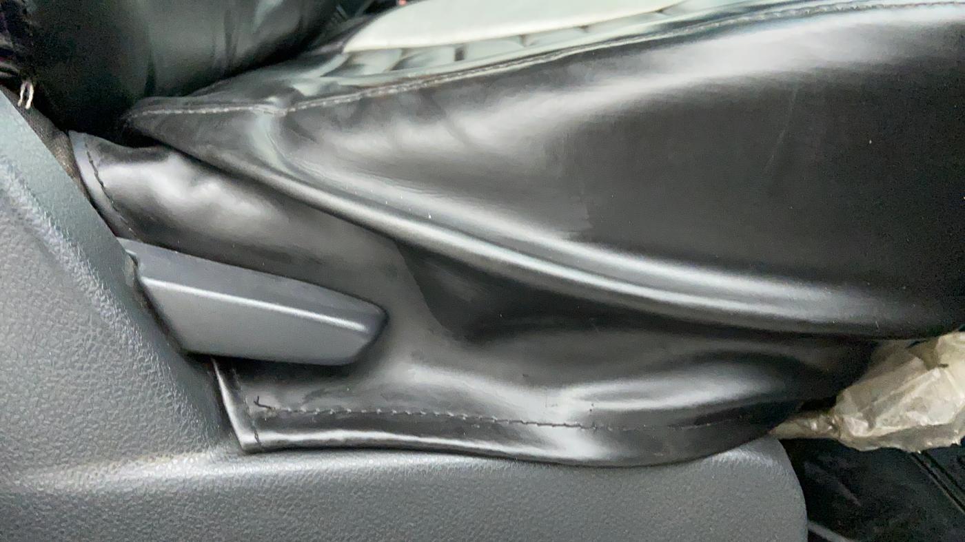2015 Renault Duster RXZ 110 4WD, Diesel, Manual, 70,862 km, Driver Side Adjustment Panel