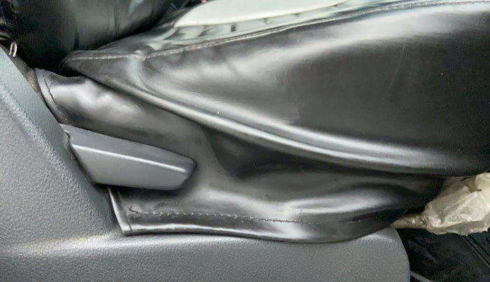 2015 Renault Duster RXZ 110 4WD, Diesel, Manual, 70,862 km, Driver Side Adjustment Panel