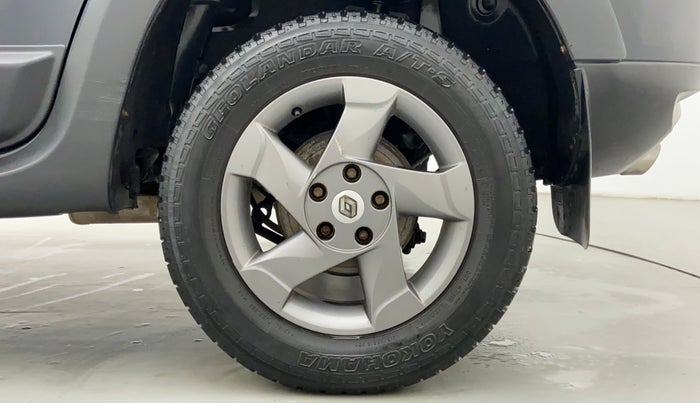 2015 Renault Duster RXZ 110 4WD, Diesel, Manual, 70,862 km, Left Rear Wheel