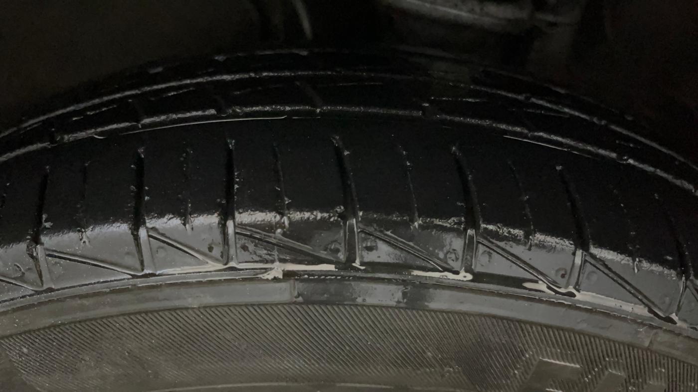 2022 Maruti Alto LXI O, Petrol, Manual, 23,929 km, Left Front Tyre Tread