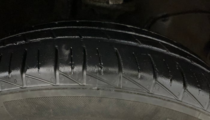2022 Maruti Alto LXI O, Petrol, Manual, 23,870 km, Right Front Tyre Tread