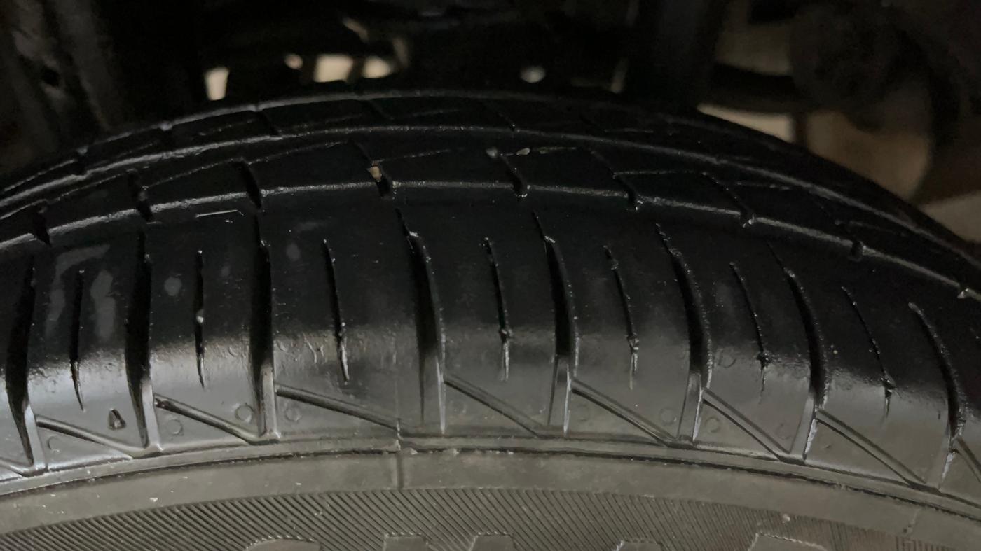2022 Maruti Alto LXI O, Petrol, Manual, 23,929 km, Right Rear Tyre Tread