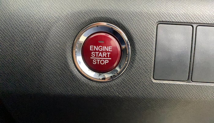 2016 Honda BR-V 1.5L I-VTEC V CVT, Petrol, Automatic, 79,665 km, Keyless Start/ Stop Button