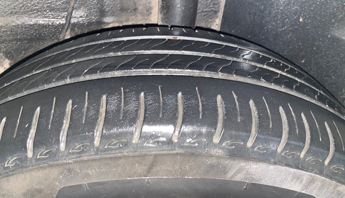 2023 Tata ALTROZ XZA PLUS, Petrol, Automatic, 11,586 km, Left Rear Tyre Tread