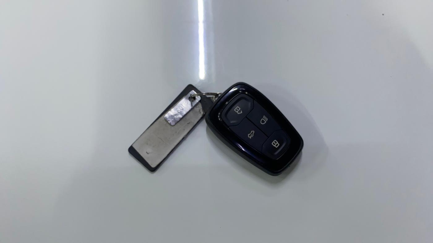 2023 Tata ALTROZ XZA PLUS, Petrol, Automatic, 11,586 km, Key Close Up