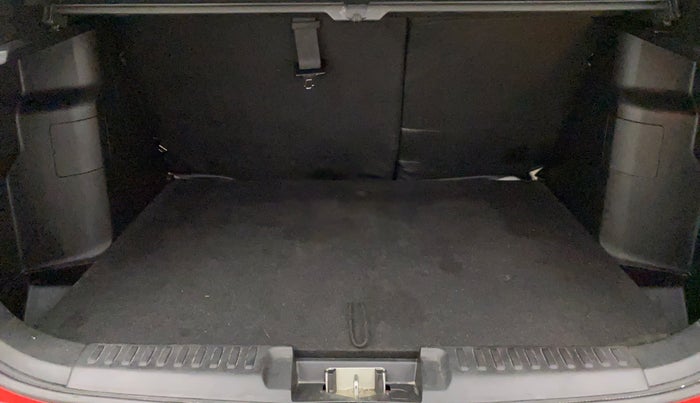 2020 Maruti Vitara Brezza ZXI PLUS AT DUAL TONE SHVS, Petrol, Automatic, 46,733 km, Boot Inside