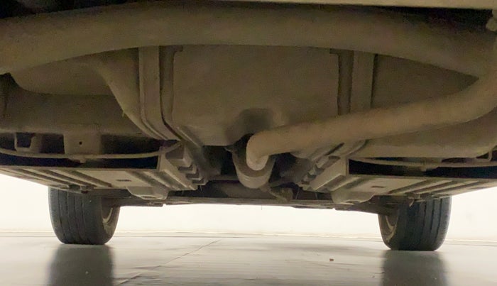 2020 Maruti Vitara Brezza ZXI PLUS AT DUAL TONE SHVS, Petrol, Automatic, 46,733 km, Rear Underbody