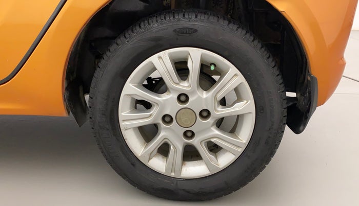 2017 Tata Tiago XZA PETROL, Petrol, Automatic, 50,764 km, Left Rear Wheel
