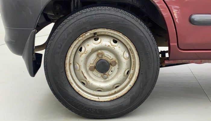 2010 Maruti Alto LXI, Petrol, Manual, 2,44,253 km, Right Rear Wheel