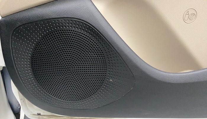 2018 Hyundai NEW SANTRO MAGNA, Petrol, Manual, 23,578 km, Infotainment system - Front speakers missing / not working
