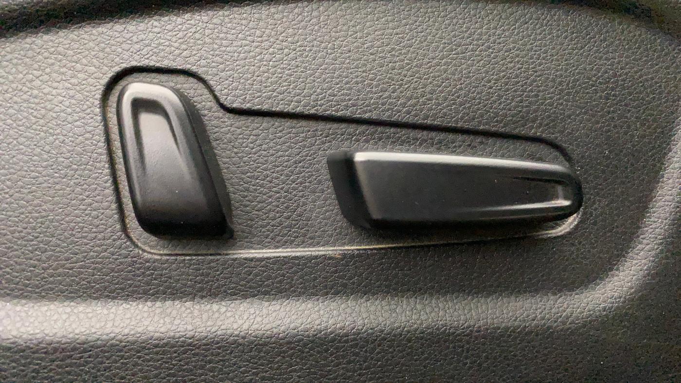 2020 KIA SELTOS GTX PLUS DCT 1.4 PETROL, Petrol, Automatic, 65,524 km, Driver Side Adjustment Panel