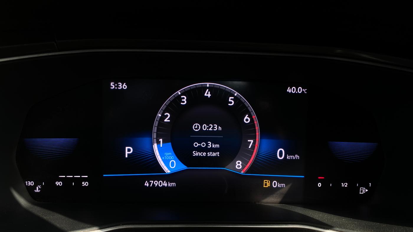 2022 Volkswagen TAIGUN TOPLINE 1.0 TSI AT, Petrol, Automatic, 47,895 km, Odometer Image