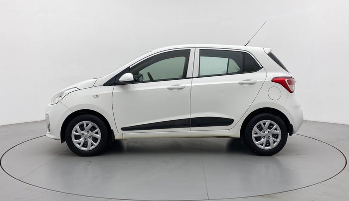 2017 Hyundai Grand i10 Magna 1.2 AT  VTVT, Petrol, Automatic, 62,055 km, Left Side