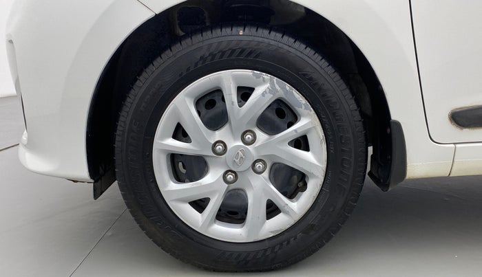 2017 Hyundai Grand i10 Magna 1.2 AT  VTVT, Petrol, Automatic, 62,055 km, Left Front Wheel