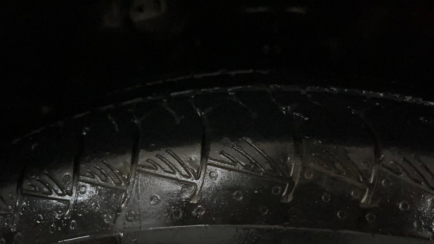 2019 Hyundai Creta SX AT 1.6 PETROL, CNG, Automatic, 86,162 km, Right Front Tyre Tread
