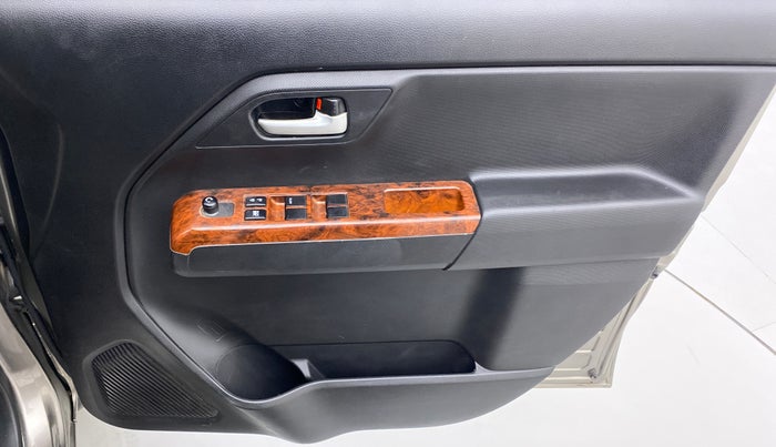 2020 Maruti New Wagon-R VXI 1.0, Petrol, Manual, 13,197 km, Driver Side Door Panels Control