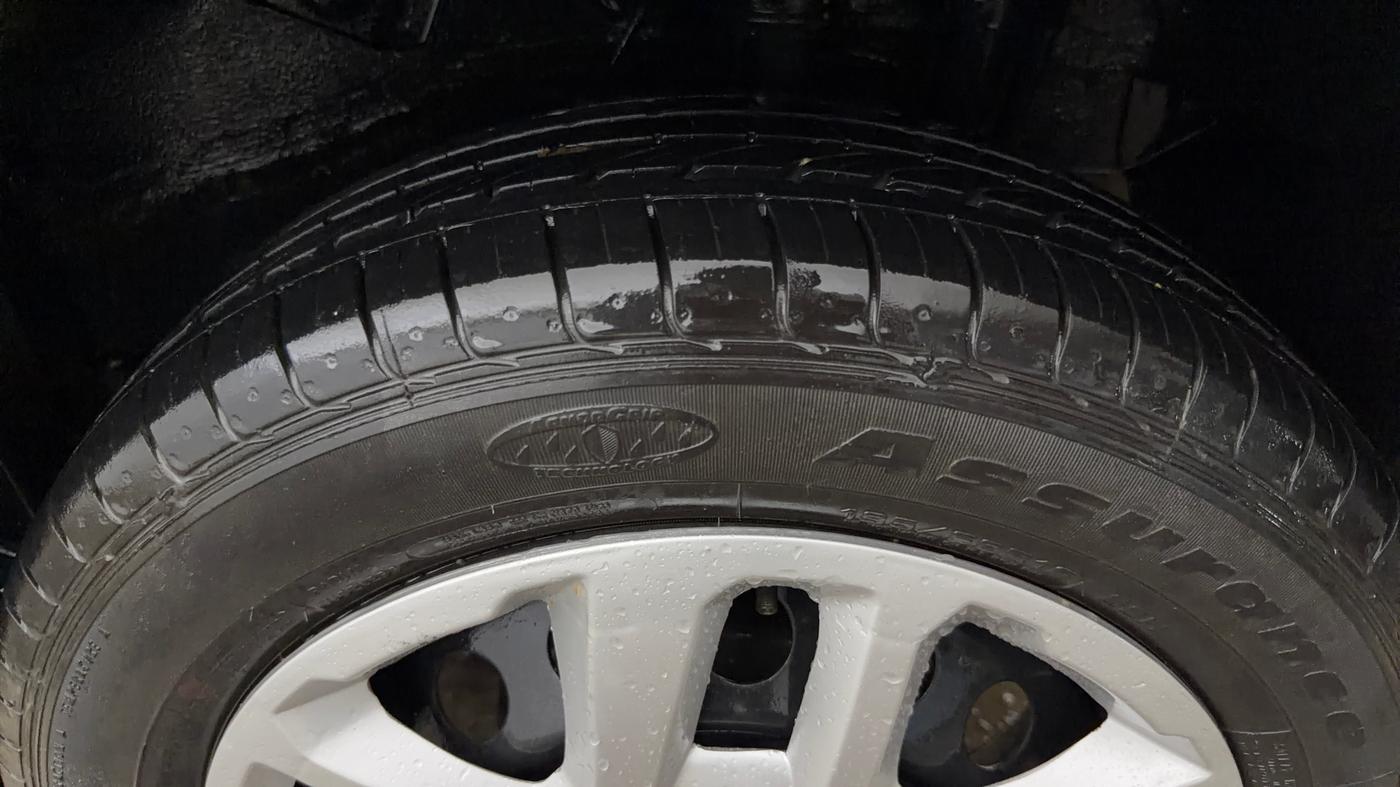 2022 Tata NEXON XE PETROL, Petrol, Manual, 42,073 km, Left Rear Tyre Tread