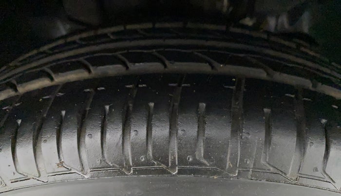 2021 Tata TIGOR XZ PETROL, Petrol, Manual, 24,420 km, Right Front Tyre Tread