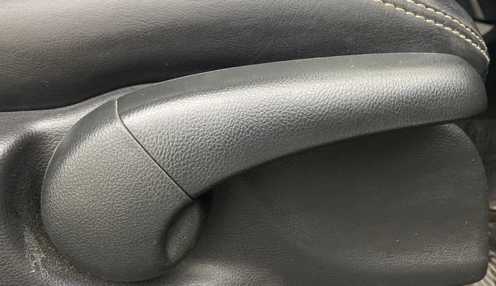2016 Honda City 1.5L I-VTEC SV, Petrol, Manual, 82,955 km, Driver Side Adjustment Panel