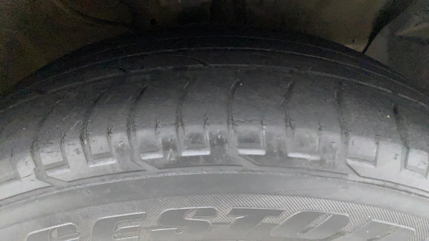 2019 Hyundai Creta SX (O) 1.6 DIESEL, Diesel, Manual, 47,547 km, Right Front Tyre Tread