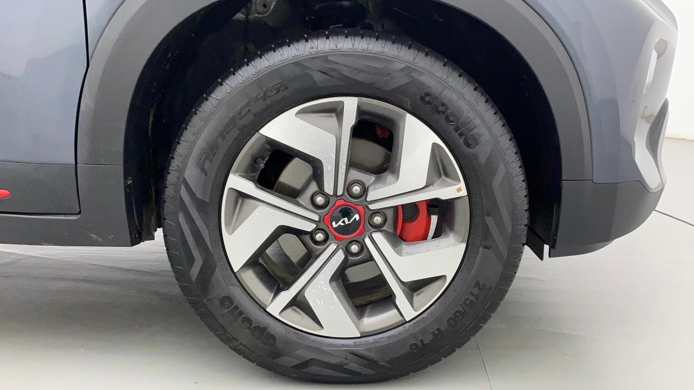 2022 KIA SONET GTX PLUS 1.0 IMT, Petrol, Manual, 11,716 km, Right Front Wheel