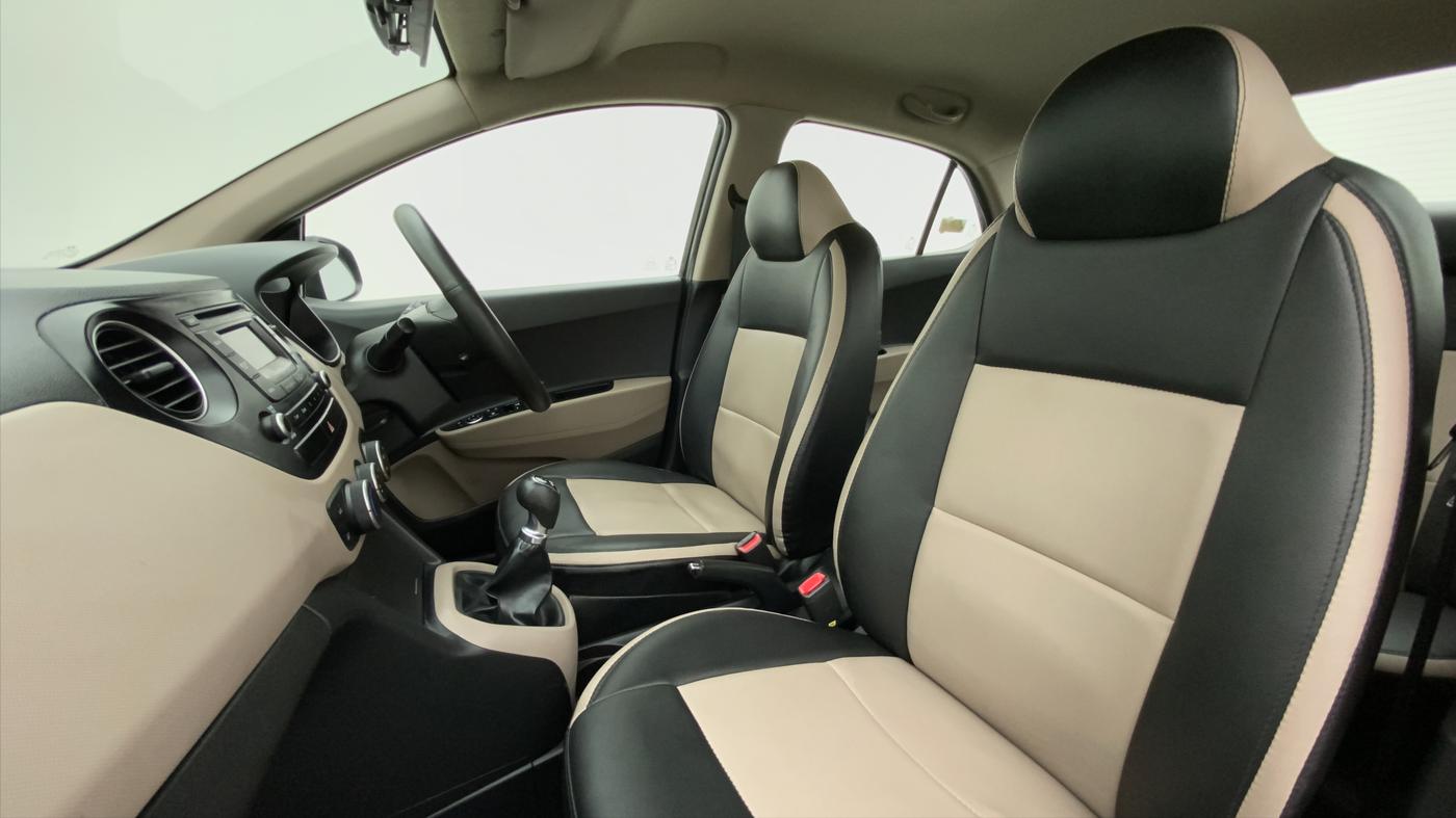 2015 Hyundai Xcent S 1.2 OPT, Petrol, Manual, 38,058 km, Right Side Front Door Cabin