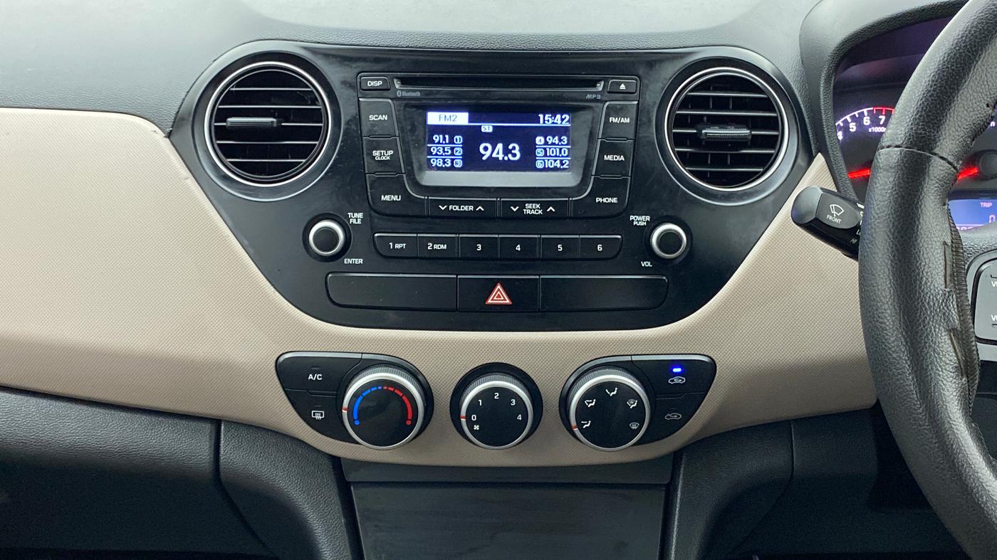 2015 Hyundai Xcent S 1.2 OPT, Petrol, Manual, 38,058 km, Air Conditioner