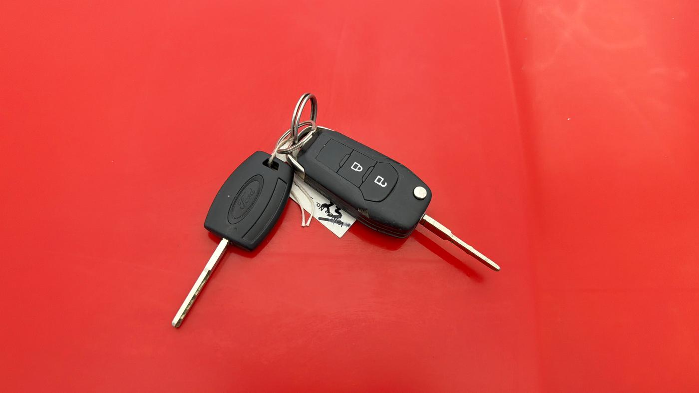 2019 Ford Ecosport AMBIENTE 1.5L PETROL, Petrol, Manual, 39,807 km, Key Close Up