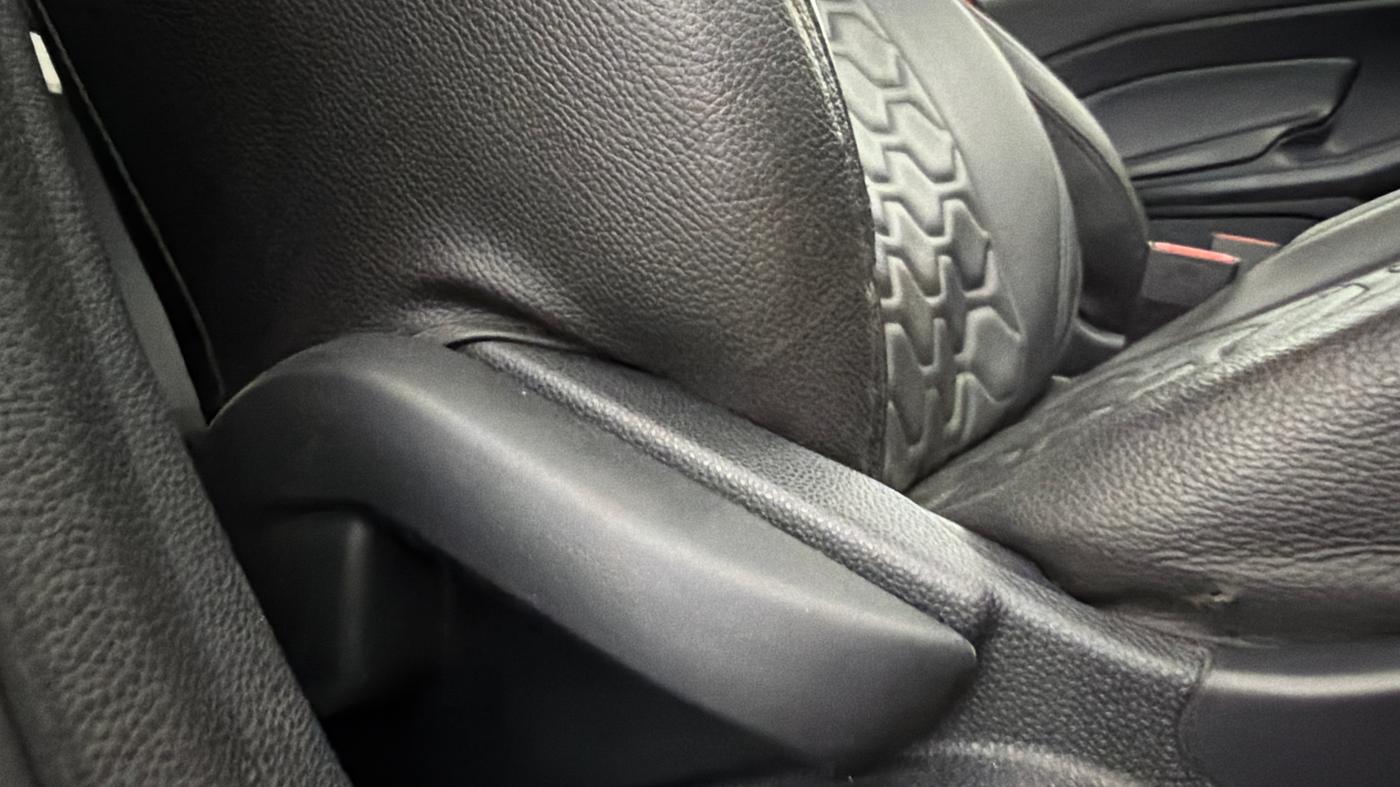2019 Ford Ecosport AMBIENTE 1.5L PETROL, Petrol, Manual, 39,807 km, Driver Side Adjustment Panel