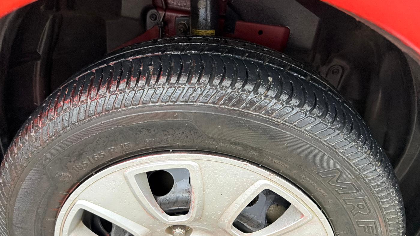 2019 Ford Ecosport AMBIENTE 1.5L PETROL, Petrol, Manual, 39,807 km, Right Front Tyre Tread