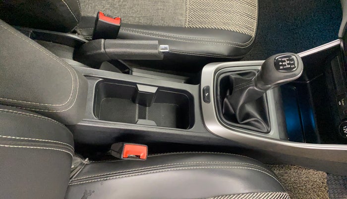 2020 Tata ALTROZ XZ PETROL, Petrol, Manual, 86,809 km, Gear Lever