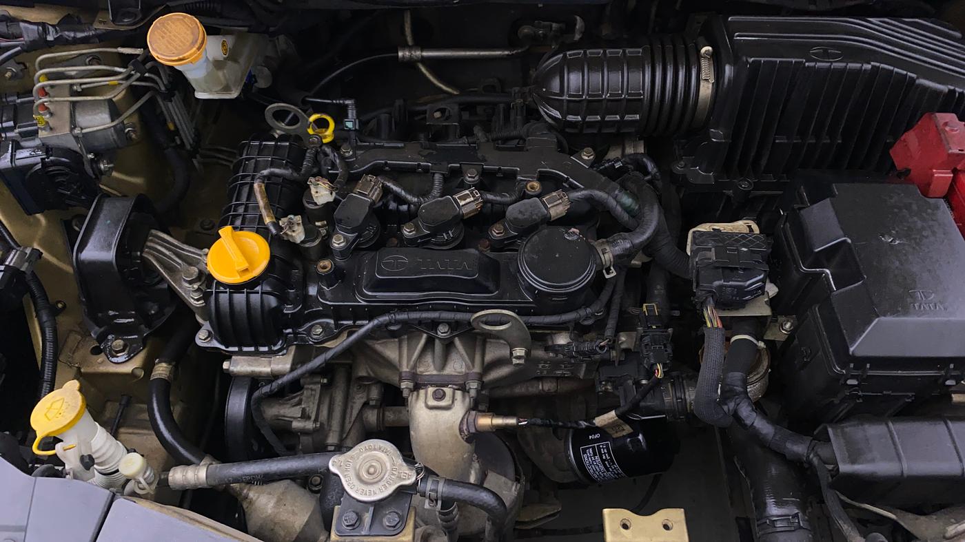 2020 Tata ALTROZ XZ PETROL, Petrol, Manual, 86,875 km, Engine View