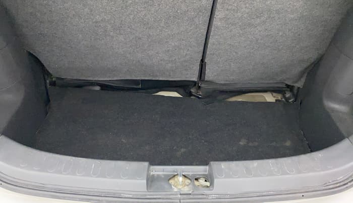 2011 Maruti Ritz LXI, Petrol, Manual, 21,744 km, Boot Inside
