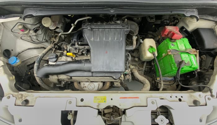 2011 Maruti Ritz LXI, Petrol, Manual, 21,744 km, Open Bonet