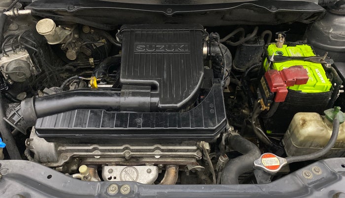 2013 Maruti Swift ZXI, Petrol, Manual, 1,30,139 km, Engine View
