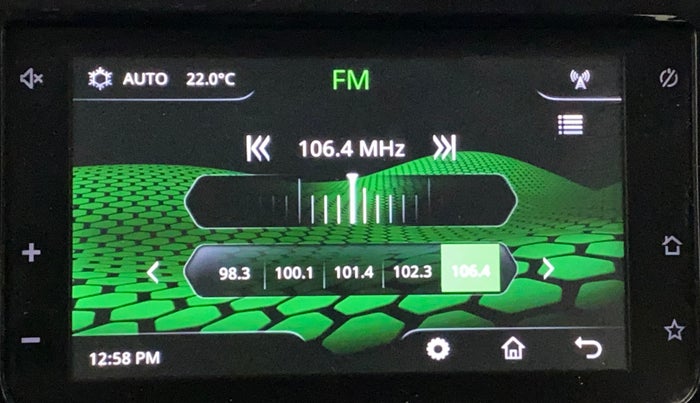 2019 Tata Tiago XZ PLUS PETROL, Petrol, Manual, 34,463 km, Infotainment System