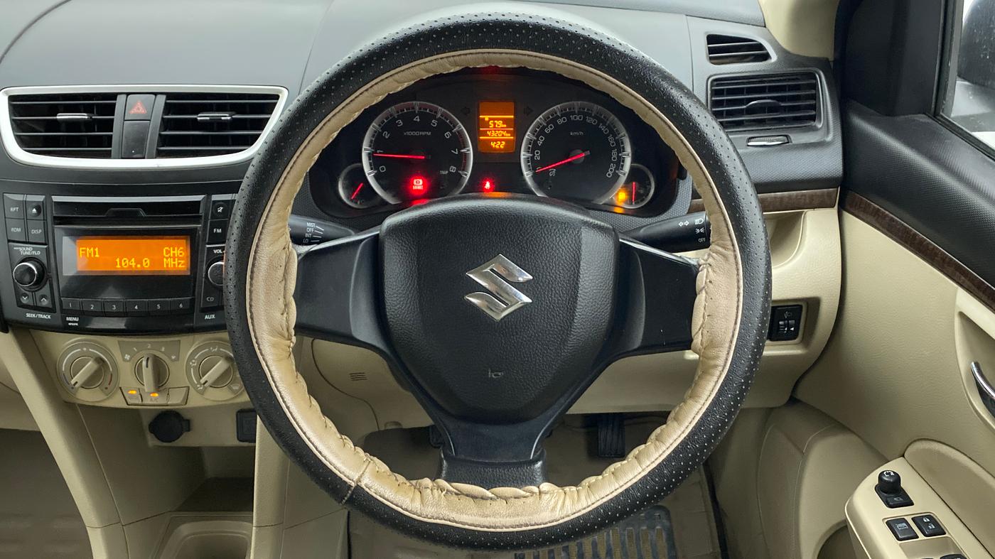 2015 Maruti Swift Dzire VXI, Petrol, Manual, 43,323 km, Steering Wheel Close Up