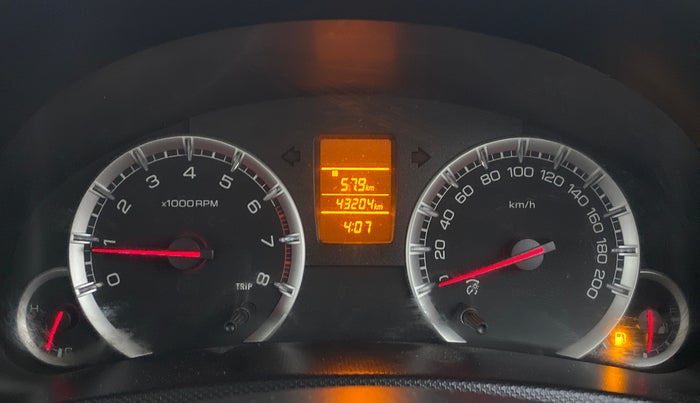 2015 Maruti Swift Dzire VXI, Petrol, Manual, 43,323 km, Odometer Image