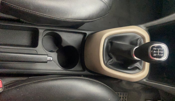 2018 Hyundai Grand i10 ASTA 1.2 KAPPA VTVT, Petrol, Manual, 76,463 km, Gear Lever