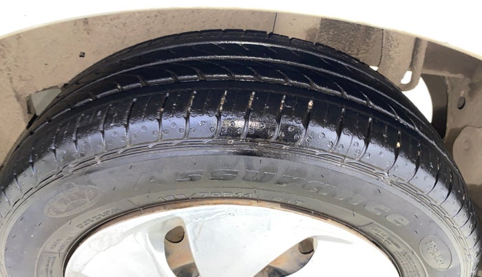 2017 Maruti Celerio VXI, Petrol, Manual, 28,056 km, Left Rear Tyre Tread