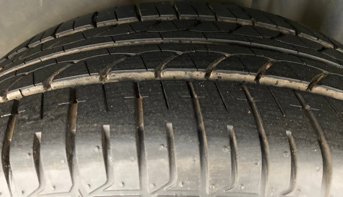 2018 Volkswagen Vento 1.2 TSI HIGHLINE PLUS AT, Petrol, Automatic, 43,521 km, Left Rear Tyre Tread