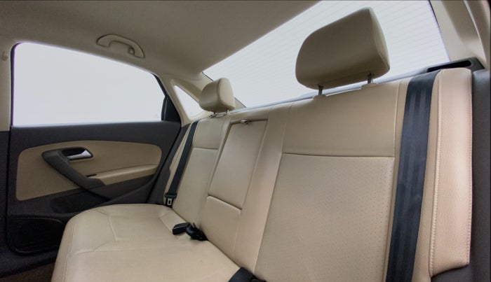 2018 Volkswagen Vento 1.2 TSI HIGHLINE PLUS AT, Petrol, Automatic, 43,521 km, Right Side Rear Door Cabin