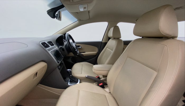 2018 Volkswagen Vento 1.2 TSI HIGHLINE PLUS AT, Petrol, Automatic, 43,521 km, Right Side Front Door Cabin